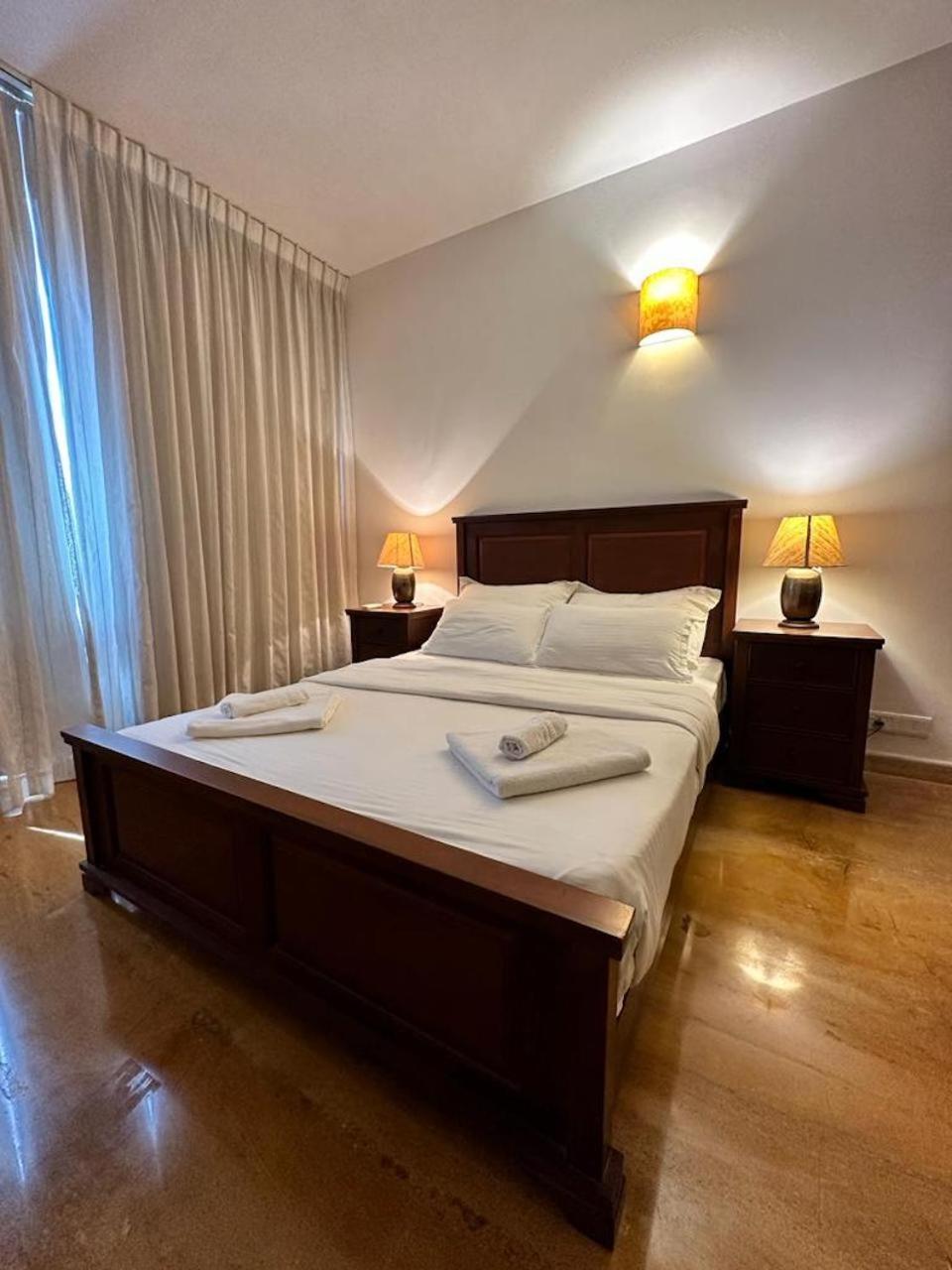Villa M - Jia 4 Candolim Goa 3Bhk, Pool Facing, Near Beach, Free Breakfast, Free Wifi And Prime Location Aguada Bagian luar foto